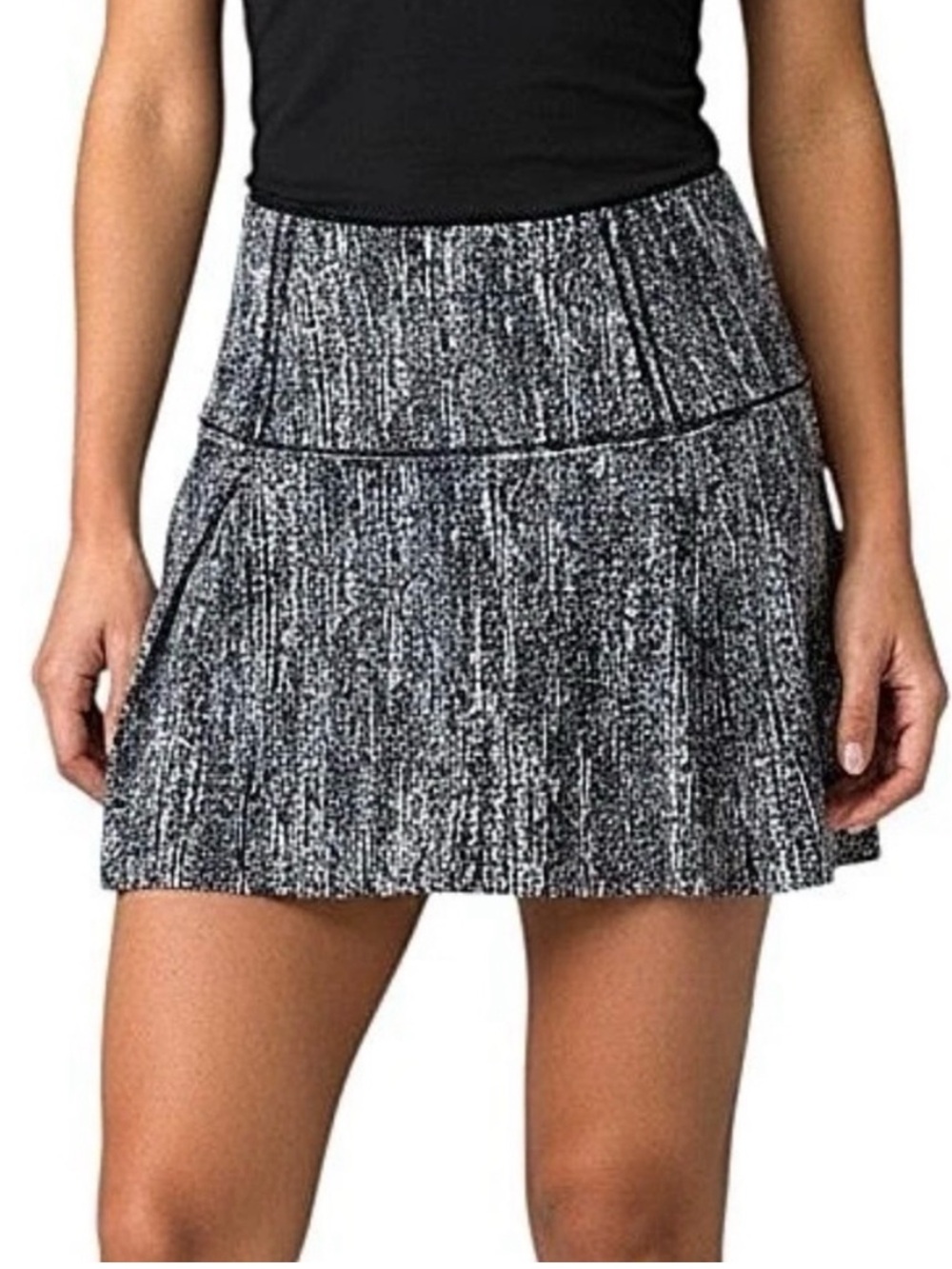 Lululemon Lost in Pace Active Skort S/6